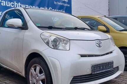Toyota iQ 99.570 km 4.750 &euro; Duisburg 47269