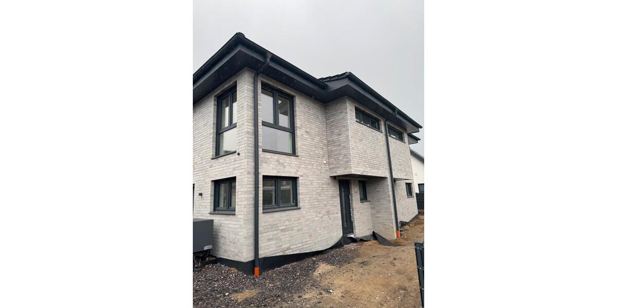 Doppelhaushälfte Olfen - 4 Zimmer, 135 m&sup2;, 1.950&euro; | Angebot:25100917