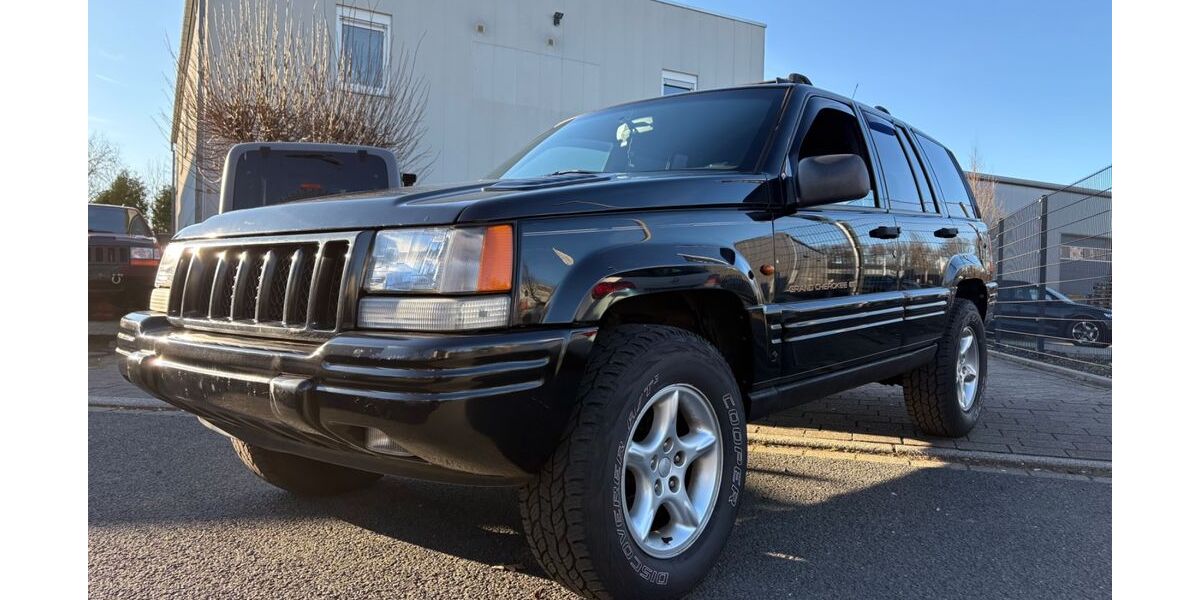 Jeep Grand Cherokee 314.987 km 6.999 &euro; Bochum 44809