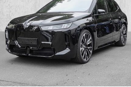 BMW iX 1.001 km 86.490 &euro; Mettmann 40822