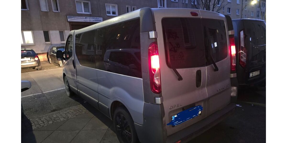 Opel Vivaro 345.195 km 6.500 &euro; Dortmund 44147