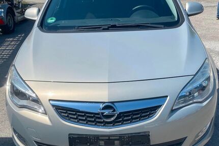 Opel Astra 199.000 km 2.600 &euro; DORTMUND 44309