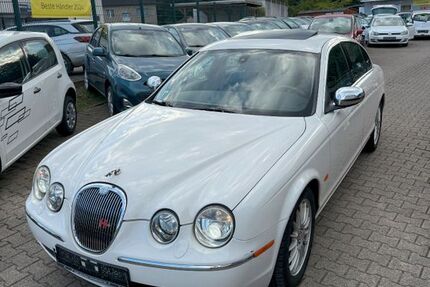 Jaguar S-Type 223.457 km 4.950 € Essen 45356