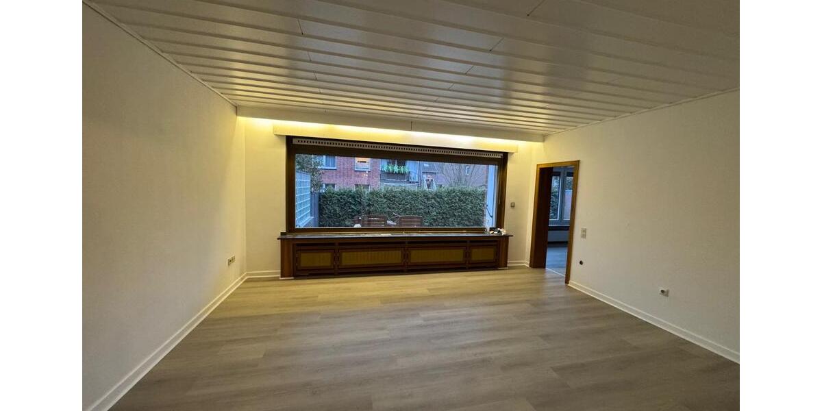 Doppelhaushälfte Oberhausen Schmachtendorf - 5 Zimmer, 120 m&sup2;, 479.000&euro; | Angebot:25250334