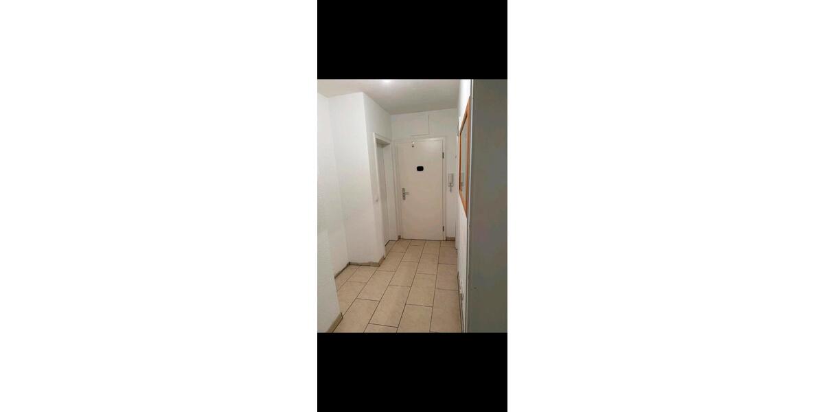 Sehr schöne Wohnung mit schöner Aussicht in Velbert!!Möbliert!! 2 zimmer