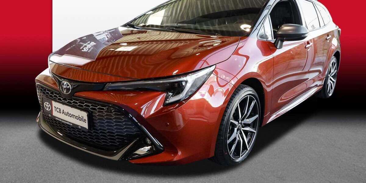 Toyota Corolla 8.911 km 33.879 &euro; Mülheim 45475