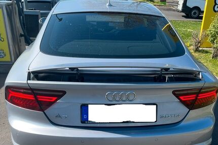 Audi A7 175.000 km 21.400 € Düsseldorf 40231