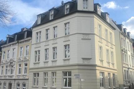 4-Zimmer-Etagenwohnung in saniertem Altbau in Wichlinghausen 4 zimmer