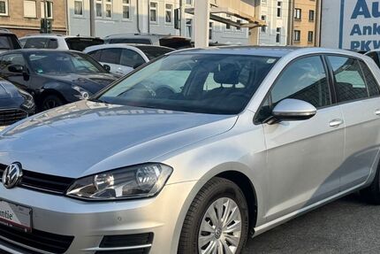 VW Golf 157.382 km 7.950 &euro; Oberhausen 46045