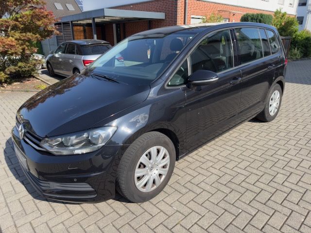VW Touran 159.808 km 12.490 &euro; Dortmund 44265