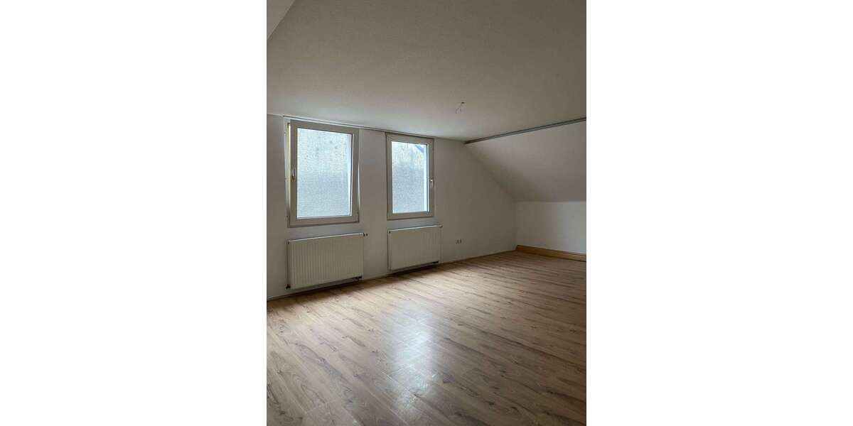 Wohnung zum Mieten in Wuppertal 450 € 79 m² 2 zimmer