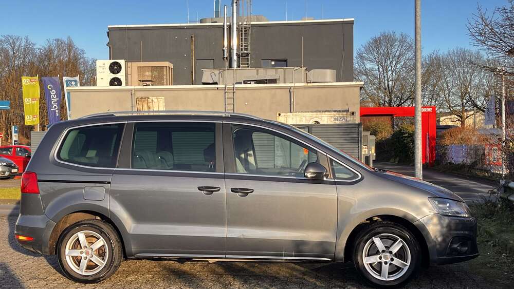 Seat Alhambra 257.301 km 11.000 &euro; Bochum 44805