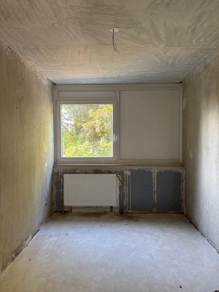 Exklusive 3-Zimmer Wohnung mit hochwertiger Ausstattung und nagelneuer EBK zimmer