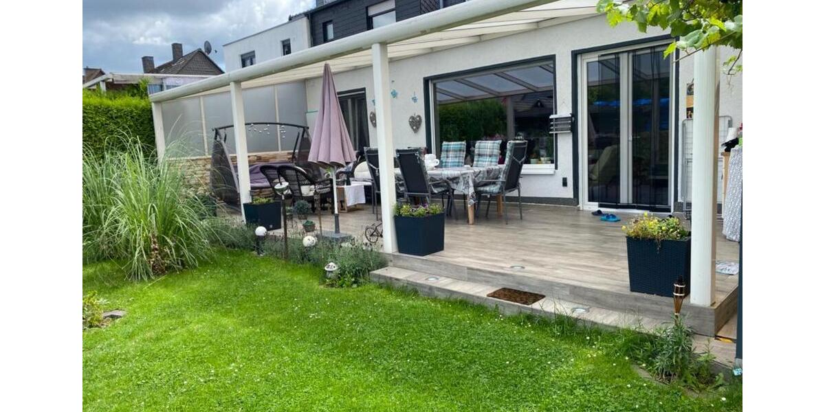 Charmantes Reihenendhaus mit Garage und Wintergarten zu Verkaufen 4 zimmer