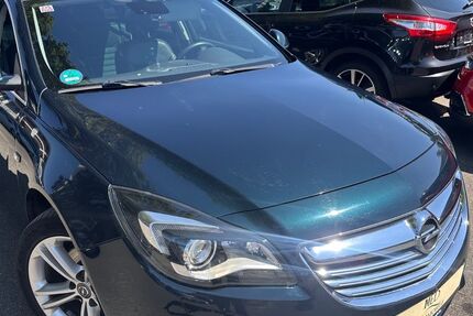 Opel Insignia 137.000 km 8.900 &euro; ESSEN 45326