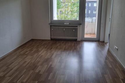 Gemütliche 2-Zimmer-Wohnung für den Single *WBS erforderlich* zimmer