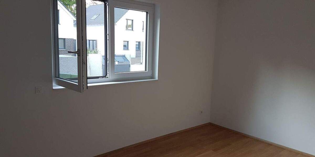 MODERNE HOCHWERTIG AUSGESTATTETE 3-ZIMMER-WOHNUNG MIT TERRASSE! 3 zimmer