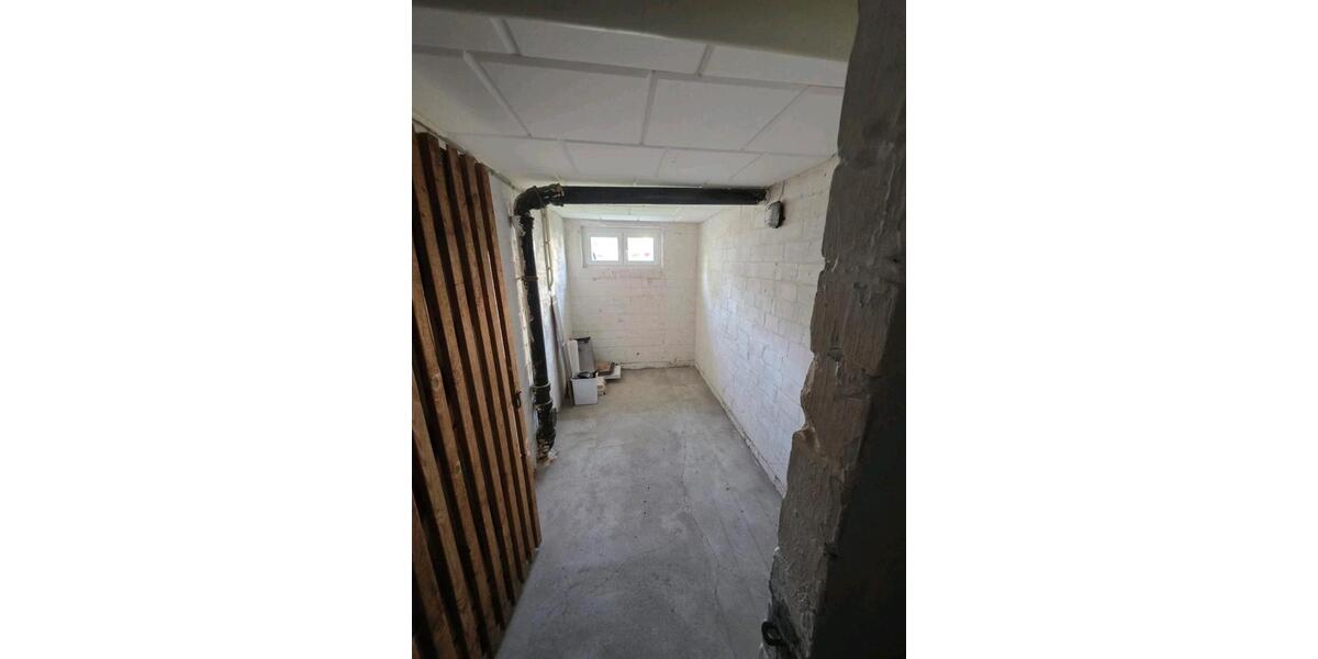 Moderne 2-Zimmer-Wohnung mit Balkon + Küche im Herzen von Dönberg 2.5 zimmer