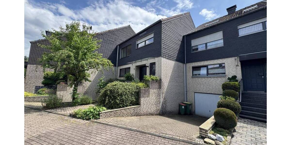 Reihenmittelhaus Oberhausen Alsfeld - 5 Zimmer, 166 m&sup2;, 389.000&euro; | Angebot:26817032