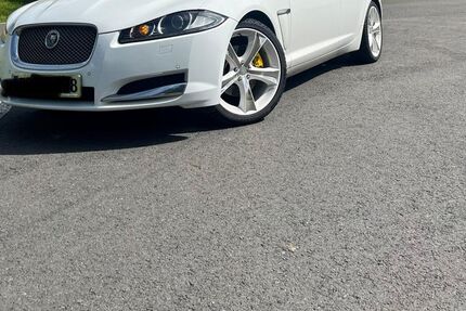 Jaguar XF 227.000 km 7.800 &euro; Dortmund 44265