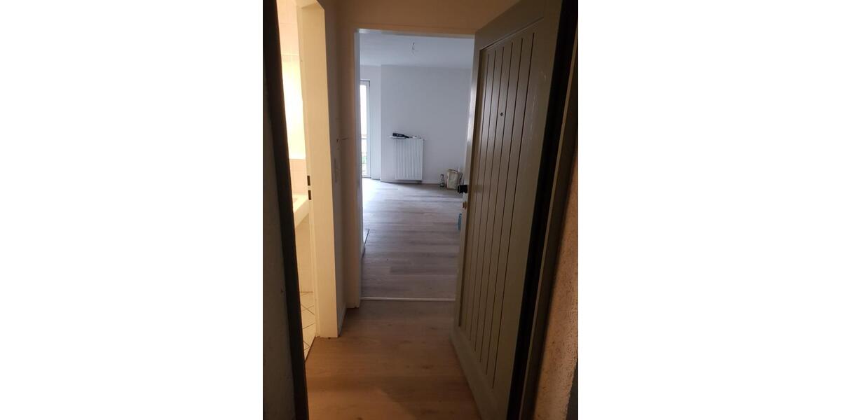 1-Zi-Apart-25-qm, BadKüche 0157- 34484360 1 zimmer