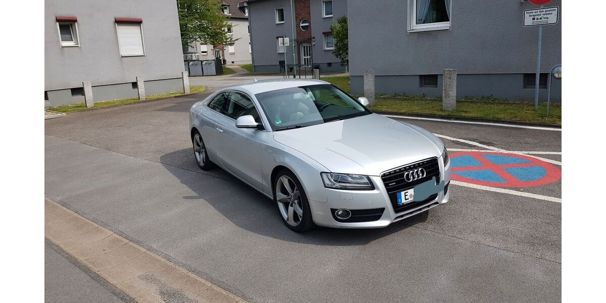 Audi A5 68.000 km 16.599 &euro; Essen 45355
