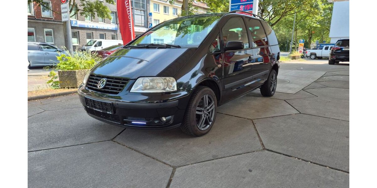 VW Sharan 208.000 km 3.190 &euro; Dortmund 44135