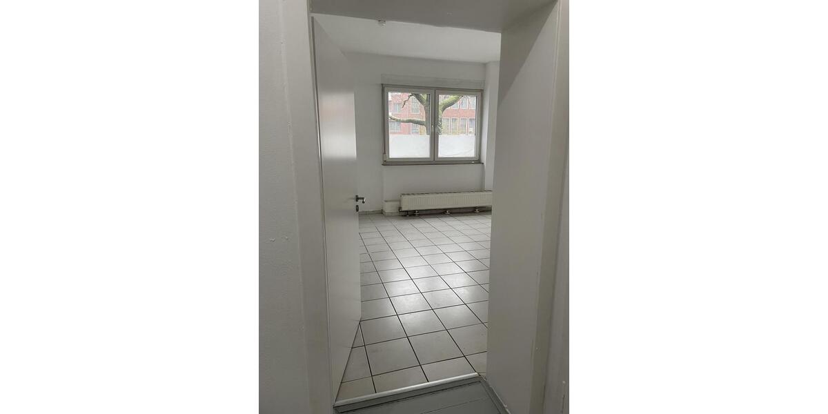 Erdgeschoßwohnung Dortmund Innenstadt West - 4 Zimmer, 80 m&sup2;, 900&euro; | Angebot:25097994