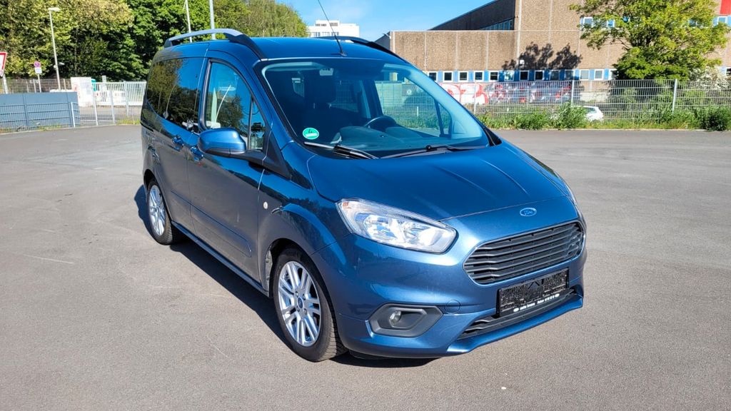 Ford Tourneo Courier 71.400 km 10.990 &euro; Essen 45356