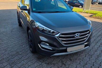 Hyundai TUCSON 184.000 km 12.000 &euro; Castrop-Rauxel 44575