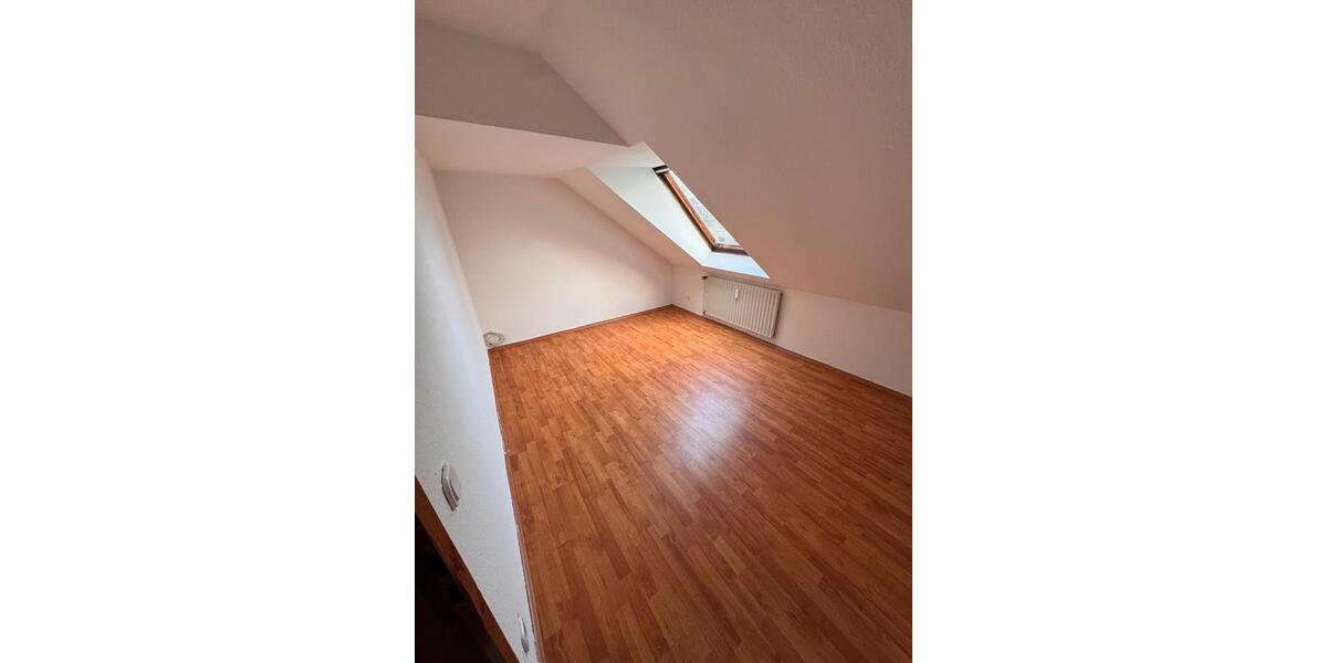 Dachgeschoßwohnung Herne Baukau - 2 Zimmer, 40 m&sup2;, 550&euro; | Angebot:24745910