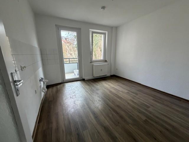 Etagenwohnung Essen Stadtbezirk VI - 2 Zimmer, 68 m&sup2;, 612&euro; | Angebot:25315345