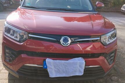 SsangYong Tivoli 32.000 km 14.999 &euro; Wuppertal 42349