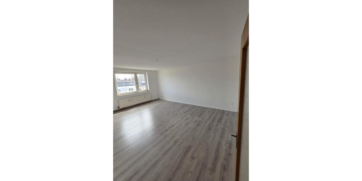 Etagenwohnung Duisburg Essenberg - 2 Zimmer, 57 m&sup2;, 380&euro; | Angebot:26366527