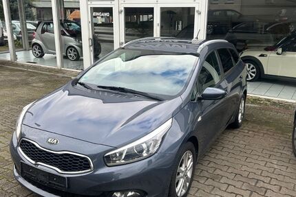 Kia ceed Sportswagon 104.000 km 6.890 € Bochum 44879