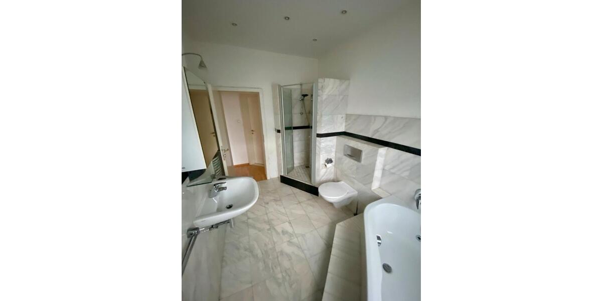 Etagenwohnung Dortmund Hombruch - 3 Zimmer, 92 m&sup2;, 1.200&euro; | Angebot:25168916