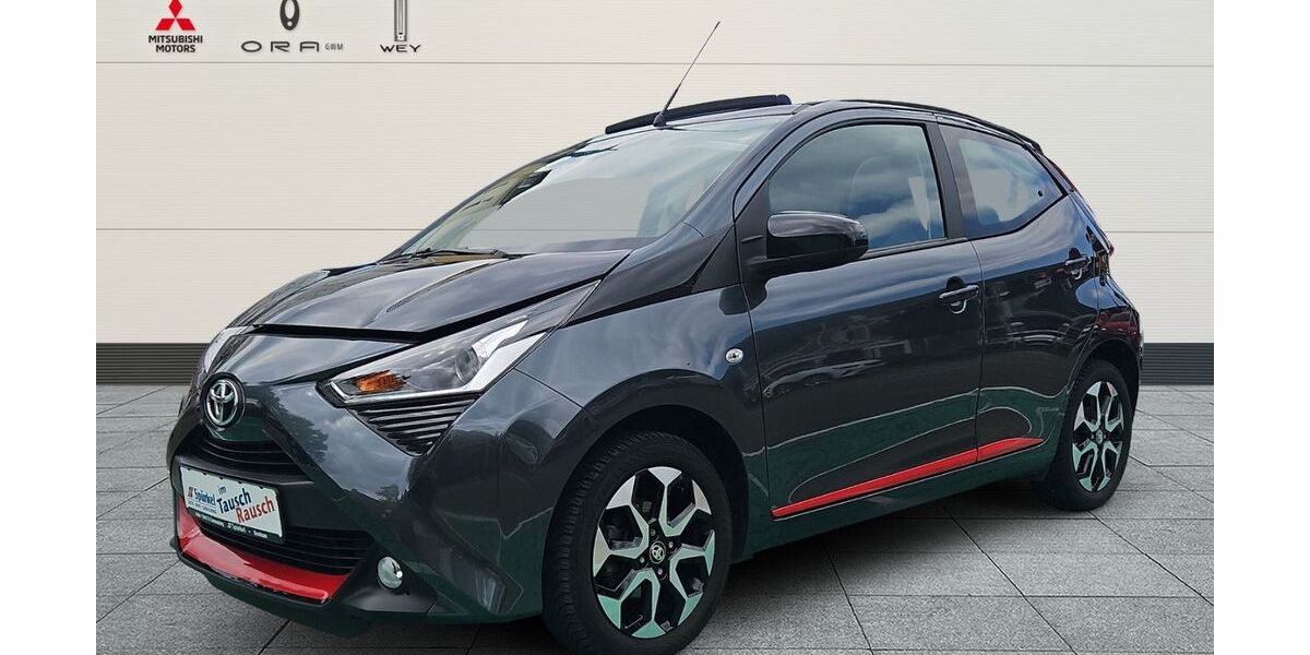 Toyota Aygo (X) 39.100 km 13.680 &euro; Bochum 44809