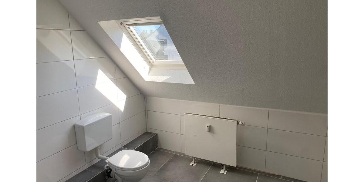 Dachgeschoßwohnung Dortmund Mengede - 3 Zimmer, 53 m&sup2;, 700&euro; | Angebot:26396483