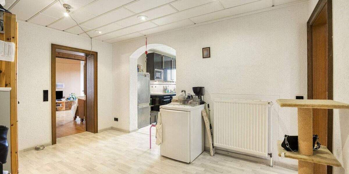 Etagenwohnung Castrop-Rauxel Frohlinde - 5 Zimmer, 176 m&sup2;, 340.000&euro; | Angebot:25301862