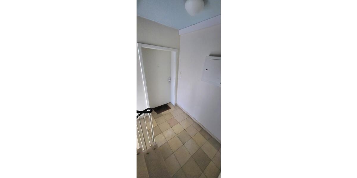 Etagenwohnung Essen Stadtbezirk II - 3 Zimmer, 76 m&sup2;, 650&euro; | Angebot:26381515