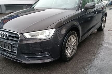 Audi A3 169.100 km 12.999 € Wuppertal 42281