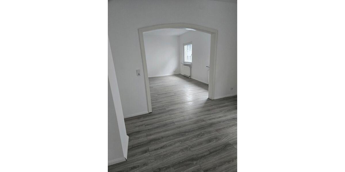 Etagenwohnung Wuppertal Barmen - 4 Zimmer, 90 m&sup2;, 1.190&euro; | Angebot:26226679