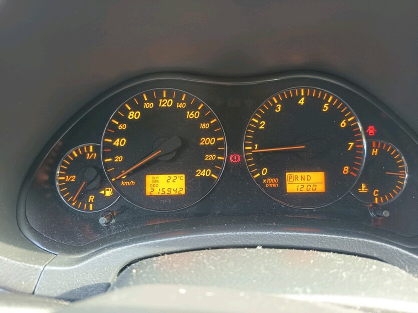 Toyota Avensis 215.000 km 7.000 € Dinslaken 46535