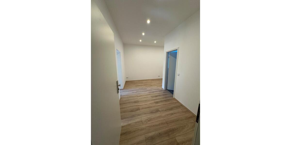 Mehrfamilienhaus, Wohnhaus Duisburg Essenberg - 8 Zimmer, 162 m&sup2;, 295.000&euro; | Angebot:27428630