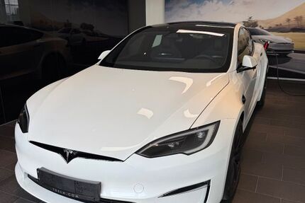 Tesla Model S 20.200 km 95.000 € Lünen 44532