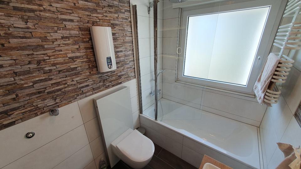 Etagenwohnung Essen Stadtbezirk III - 2 Zimmer, 60 m&sup2;, 850&euro; | Angebot:26384341