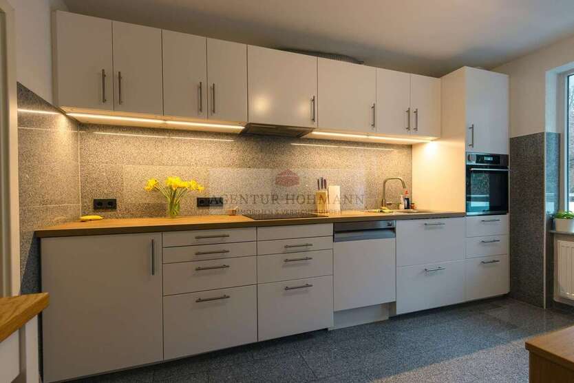 Wohnung zum Mieten in Wuppertal 996,50 € 105 m² 3 zimmer