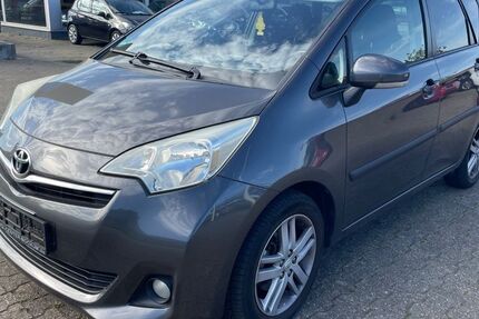 Toyota Verso-S 153.000 km 4.990 &euro; Castrop-Rauxel 44579