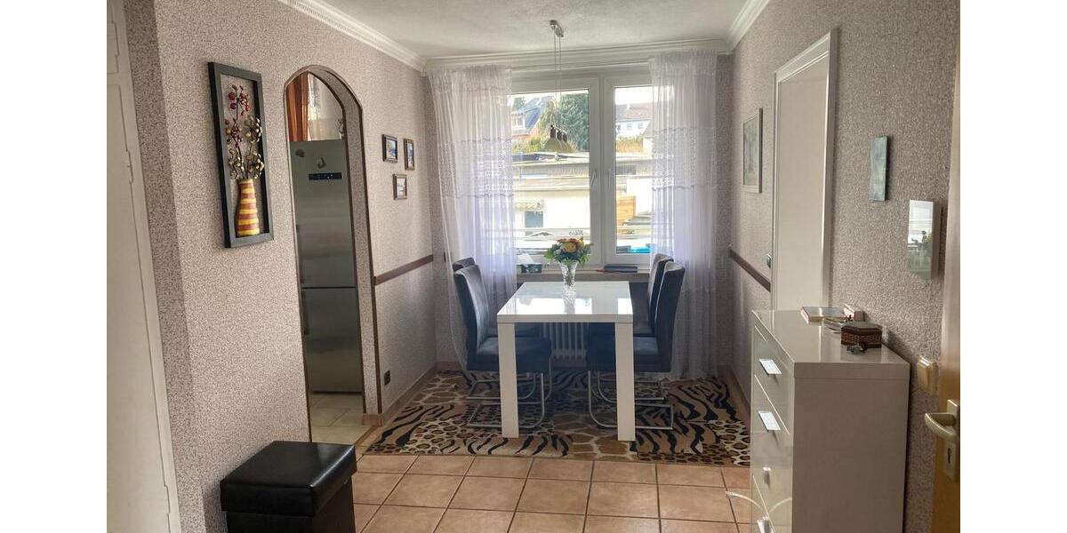 Etagenwohnung Wuppertal Arrenberg - 3 Zimmer, 100 m&sup2;, 230.000&euro; | Angebot:27440004