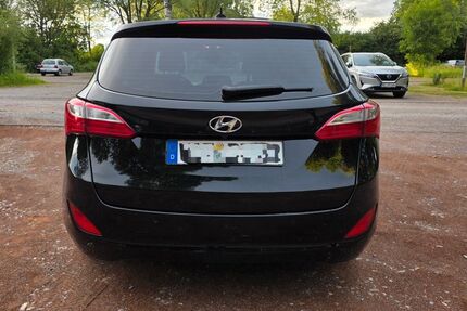 Hyundai i30 104.000 km 6.500 &euro; Witten 58455